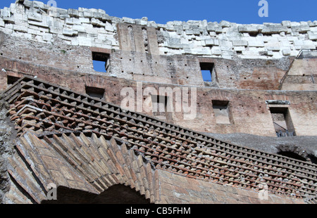 All'interno del Colosseo di Roma Foto Stock