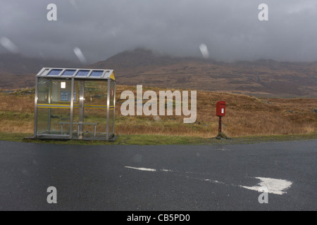 Giunzione di B8035 e un849 strade vicino al Pennyghael, Isle of Mull, Scozia. Foto Stock