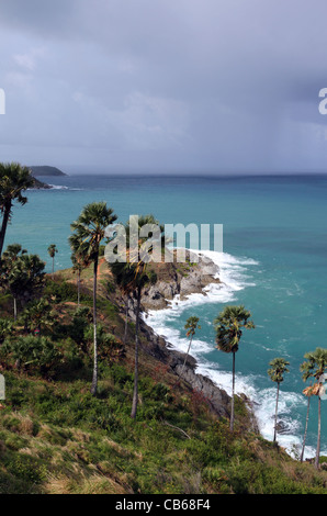 Cape Promthep sulla punta meridionale dell'Isola di Phuket. Cape Promthep, Isola di Phuket, Phuket, Thailandia, Sud-est asiatico, in Asia Foto Stock