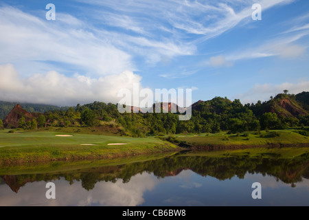 Thailandia Phuket, Montagna Rossa Campo da Golf Foto Stock