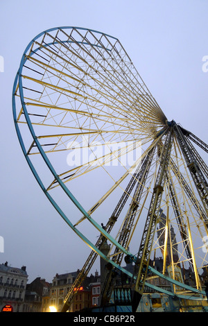 La grande ruota in costruzione, Lille Foto Stock