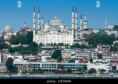 L'iconico Moschea Blu a Istanbul, visto dal Bosforo. La Turchia. Foto Stock