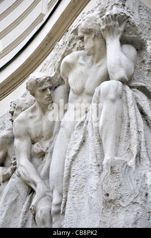 Praga, Repubblica Ceca. Municipio / Nova radnice (1912) in Marianske namesti. Facciata in Art Nouveau, detal Foto Stock