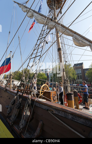 Il sailship Shtandart in Maassluis durante il Furieade nel 2011 Foto Stock