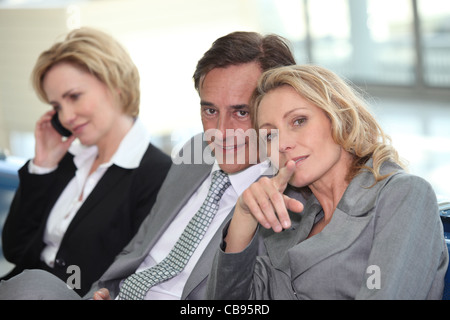 Business meeting in aeroporto Foto Stock