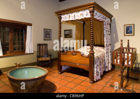 Cape Town: Groot Constantia Wine Estate - Manor House Museum / camera da letto Foto Stock