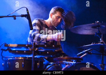 Andreas Werliin di Wildbirds & Peacedrums esegue a Roma Foto Stock