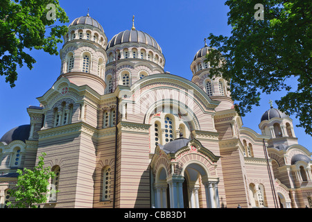 Riga Natività di Cristo Cattedrale Ortodossa, Brivibas iela, Brivibas street, Riga, Lettonia Foto Stock