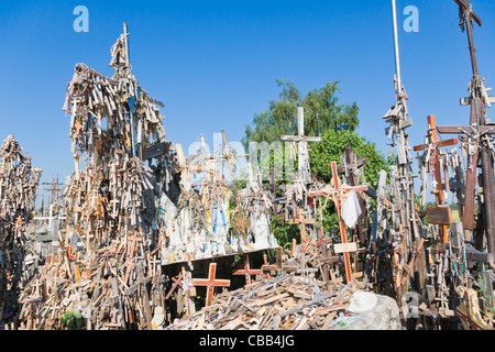 Kriziu kalnas, La Collina delle Croci, un luogo di pellegrinaggio, 12 km a nord della città di Siauliai, Lituania Foto Stock