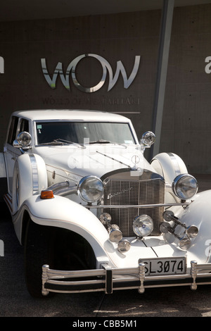 Excalibur auto, mondo di WearableArt e Classic Cars, museo, Stoke, Nelson,South Island, in Nuova Zelanda Foto Stock