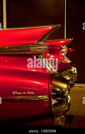 Cadilllac Coupe Deville, mondo di WearableArt e Classic Cars, museo, Stoke, Nelson,South Island, in Nuova Zelanda Foto Stock