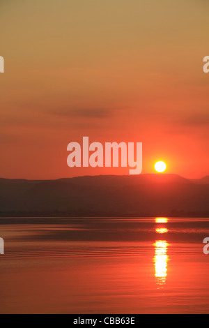 Israele, il tramonto sul mare di Galilea Foto Stock