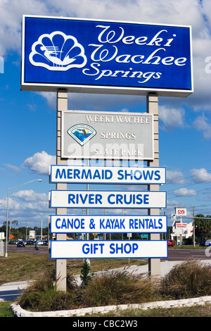 Cartello fuori Weeki Wachee Springs State Park, costa del Golfo della Florida, Stati Uniti d'America Foto Stock
