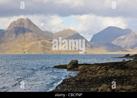 Porto Elgol,Sgurr Alasdair,Ceann Na Beinne,Mountain,l'Cuillin Hills,Loch Scaviag,Strathaird penisola,Isle of Sky,Scozia Scotland Foto Stock