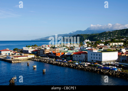 Roseau Dominica città panoramica aerea di questo Eastern Caribbean Cruise Port Foto Stock