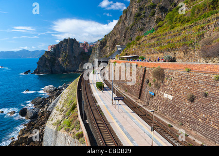 Un sentiero a piedi da Riomaggiore a Manarola Foto Stock