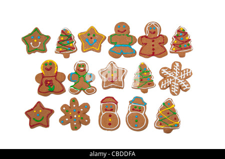 Colorata, smaltate pan di zenzero biscotti di Natale su sfondo bianco Foto Stock