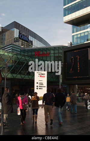 Il centro commerciale Westfield, Stratford, a est di Londra, sede delle Olimpiadi di Londra 2012, UK. Foto Stock