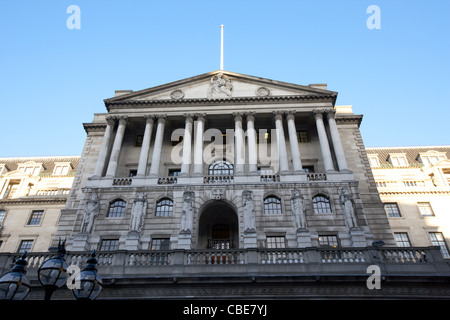 La Bank of England Threadneedle Street Londra Inghilterra Regno Unito Regno Unito Foto Stock