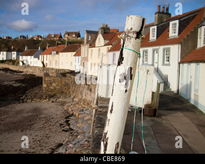 Case lungo la sponda occidentale, Pittenweem Foto Stock