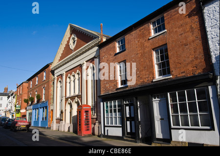 La facciata esterna di Kington chiesa battista cappella costruita 1868 a Kington Herefordshire England Regno Unito Foto Stock