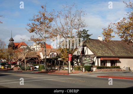 Tardo autunno su unità di missione, Solvang, California, un villaggio danese in America Foto Stock