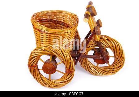 Bicicletta decorativo vaso su bianco Foto Stock