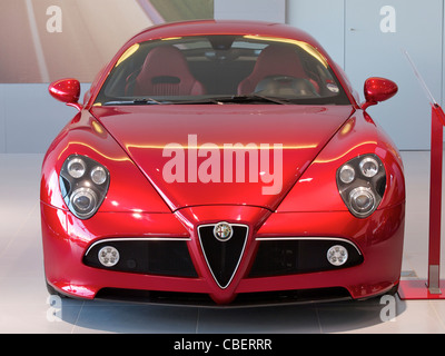 Alfa Romeo 8C Competizione sportscar vista frontale Foto Stock