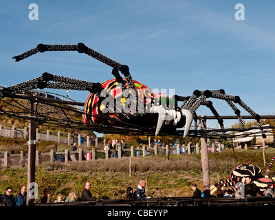 Grande modello lego di spider a Legoland Windsor, Berkshire, Regno Unito Foto Stock