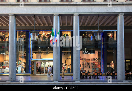 L'Italia, Piemonte, Torino, Via Roma, shopping arcade, Foto Stock