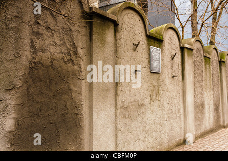 Ultima parte restante della parete intorno al Ghetto Ebraico di Cracovia Foto Stock