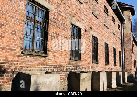 Caserma ad Auschwitz I campo di concentramento nazista Foto Stock