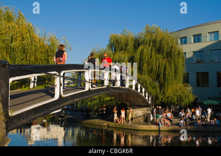 Camden Lock parte del Regent's Canal a Camden Town Londra nord Inghilterra UK Europa Foto Stock