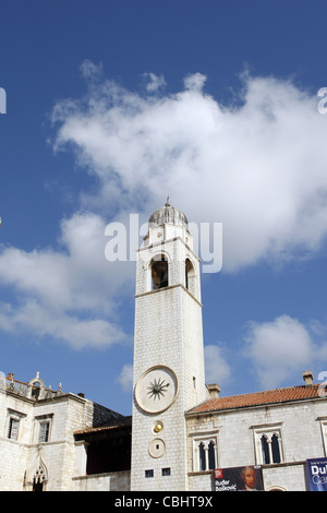 Torre Campanaria IN PIAZZA LUZA VECCHIA CITTÀ DI DUBROVNIK CROAZIA 05 Ottobre 2011 Foto Stock