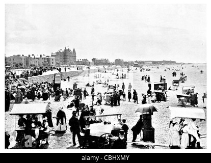 Estate Weston-super-Mare città balneare Somerset Inghilterra Canale di Bristol lungomare della costa Foto Stock