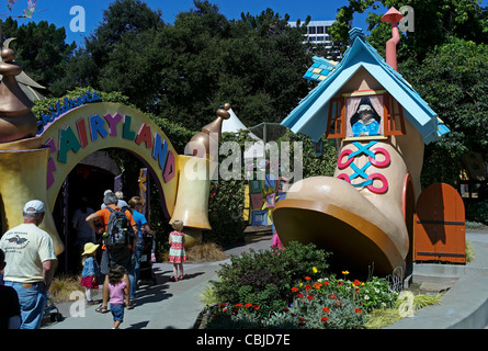 Parco divertimenti per bambini Fairyland Oakland è stato il primo parco a tema negli Stati Uniti ha creato per soddisfare famiglie con youn Foto Stock