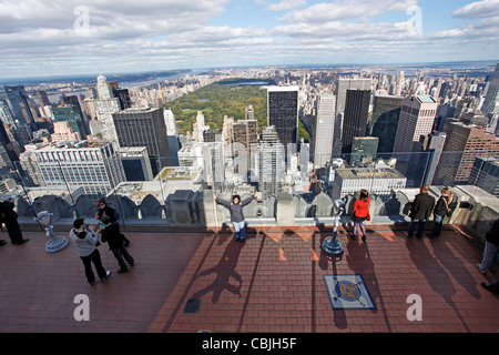 New York skyline dalla parte superiore della roccia Foto Stock