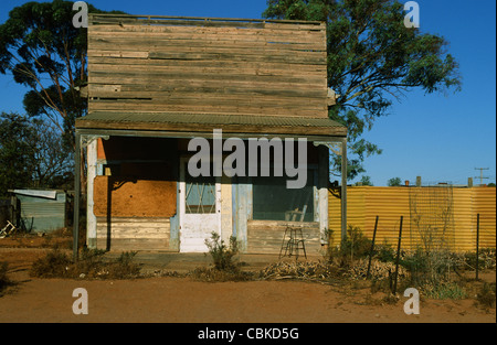 Capanna di base visto vicino a Broken Hill nel lontano outback del Nuovo Galles del Sud, Australia Foto Stock