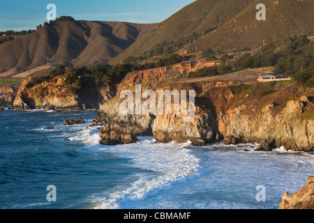 Stati Uniti, California, Central Coast, Big Sur area costiera, vista da Castle Rock, tramonto Foto Stock