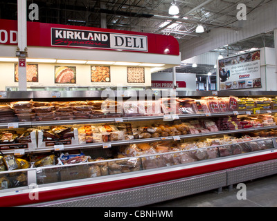 Costco Wholesale Warehouse Store in Massachusetts, STATI UNITI D'AMERICA Foto Stock