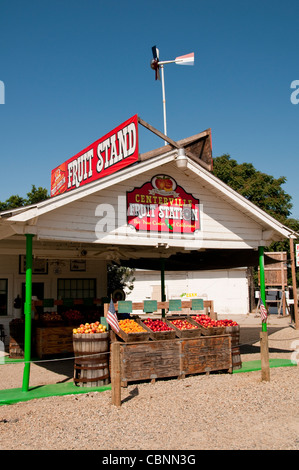 Strada di frutta stand vicino a Fresno in Centreville California sulla strada per Kings Canyon National Park Foto Stock