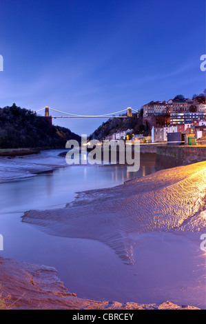 Il ponte sospeso di Clifton dal bacino di Cumberland, Bristol. Foto Stock