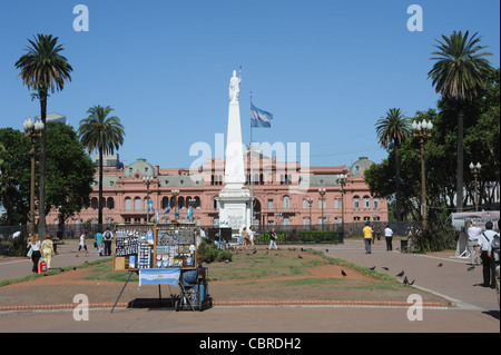 La Casa Rosada sulla Plaza de Mayo a Buenos Aires Foto Stock