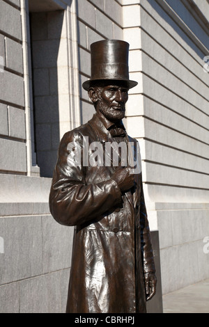 Abraham Lincoln la statua in bronzo, Historical Society di New York museo e biblioteca, 170 Central Park West, NYC Foto Stock