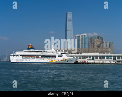 dh TSIM SHA TSUI HONG KONG ancorato alla nave passeggeri Ocean Terminal Pesces Star Cruises Waterfront nave da crociera porto di linea icc Foto Stock