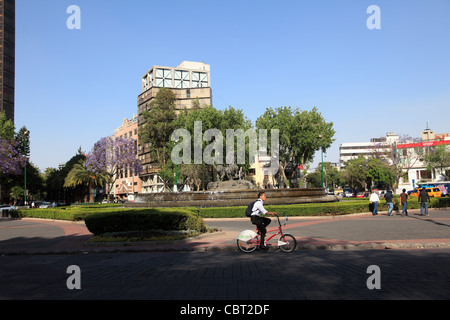 Madrid Plaza, Colonia Roma, quartiere alla moda, Città del Messico, Messico, America del Nord Foto Stock