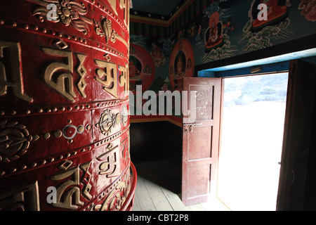 Ruota di preghiera a Tengboche Foto Stock