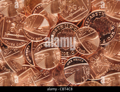 Raccolta di British new pence, Greater London, England, Regno Unito Foto Stock