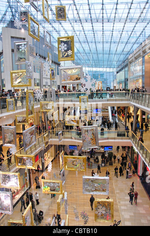 Bullring Shopping e il centro per il tempo libero a Natale, Birmingham, West Midlands, England, Regno Unito Foto Stock