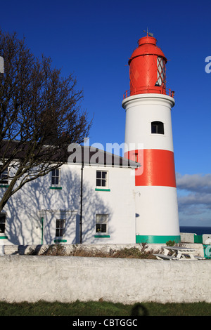 Souter faro , Whitburn, a nord-est dell' Inghilterra, Regno Unito. Foto Stock